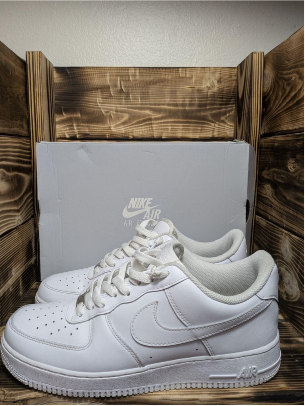 Nike Air Force 1 '07 Shoes Mens Size 11.5 White Leather Sneakers CW2288-111